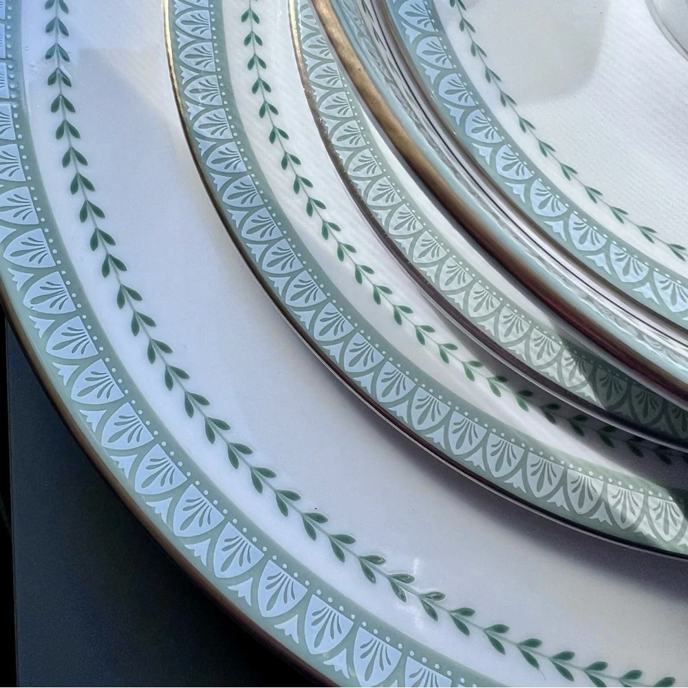 1965 ROYAL DOULTON Berkshire 6 PCs Set Plates Bowl Teacup - Vintage Retired NWOB